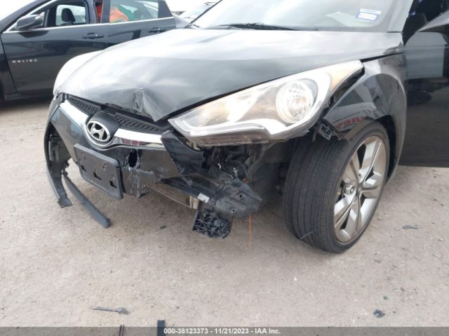 Photo 5 VIN: KMHTC6AD2HU315357 - HYUNDAI VELOSTER 