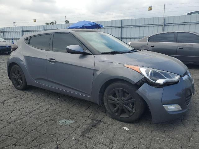 Photo 3 VIN: KMHTC6AD2HU315648 - HYUNDAI VELOSTER 