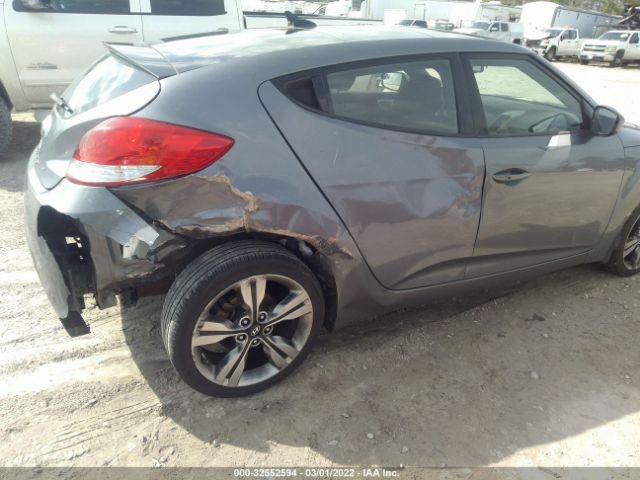 Photo 5 VIN: KMHTC6AD2HU320445 - HYUNDAI VELOSTER 