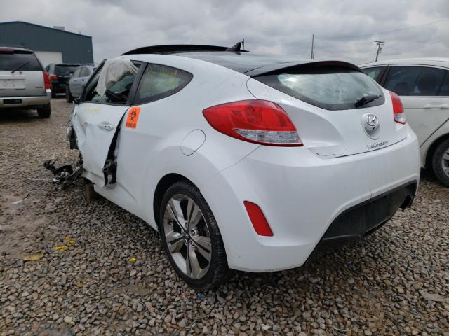 Photo 2 VIN: KMHTC6AD2HU322700 - HYUNDAI VELOSTER 