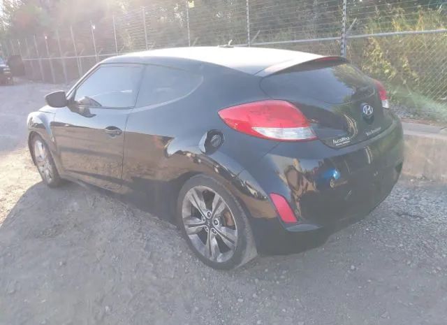 Photo 2 VIN: KMHTC6AD2HU324785 - HYUNDAI VELOSTER 