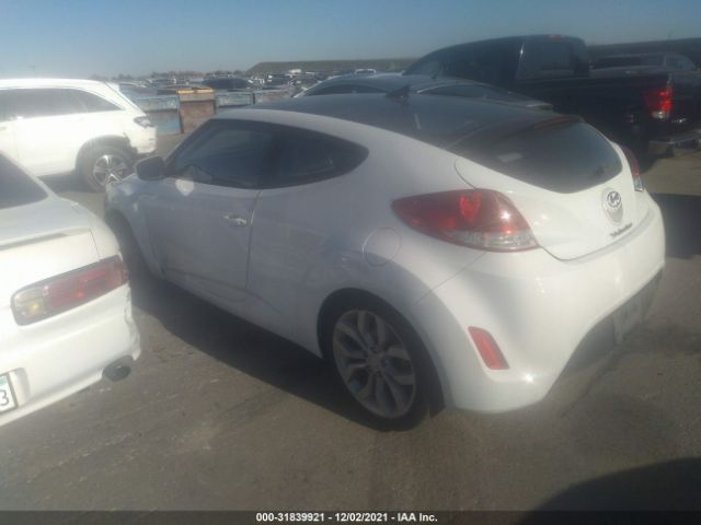 Photo 2 VIN: KMHTC6AD3CU024147 - HYUNDAI VELOSTER 