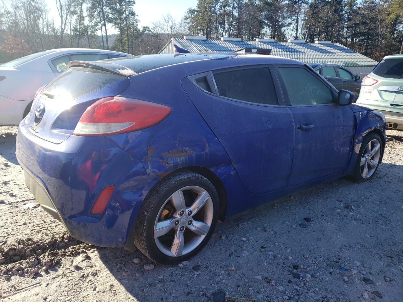 Photo 2 VIN: KMHTC6AD3CU027551 - HYUNDAI VELOSTER 