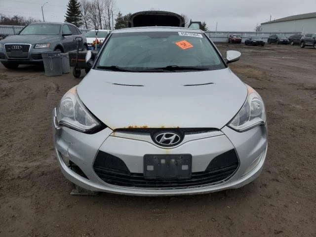 Photo 4 VIN: KMHTC6AD3CU067788 - HYUNDAI VELOSTER 