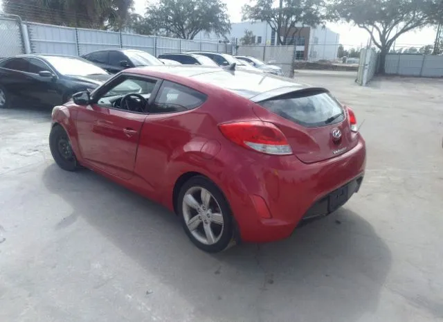 Photo 2 VIN: KMHTC6AD3CU067810 - HYUNDAI VELOSTER 