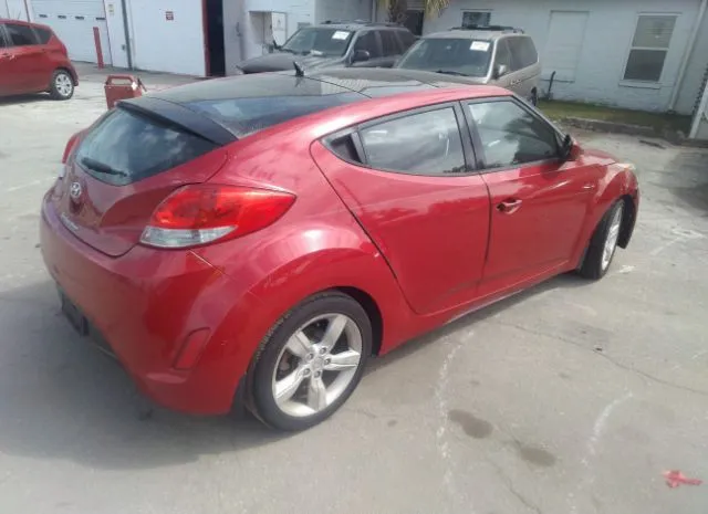 Photo 3 VIN: KMHTC6AD3CU067810 - HYUNDAI VELOSTER 