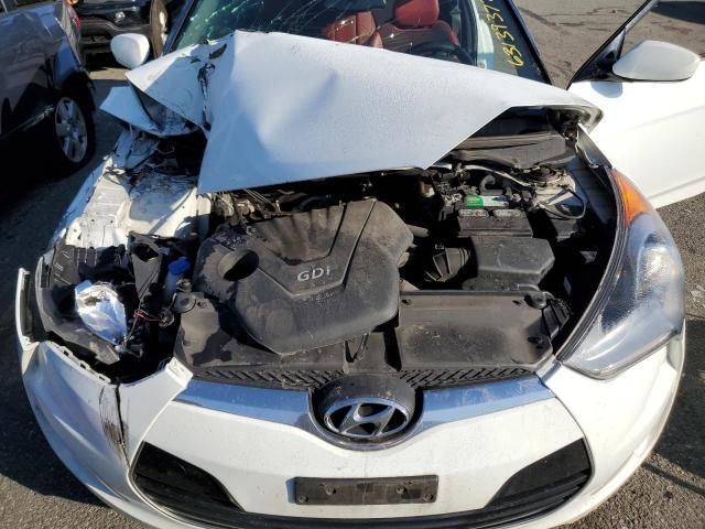 Photo 6 VIN: KMHTC6AD3CU069217 - HYUNDAI VELOSTER 