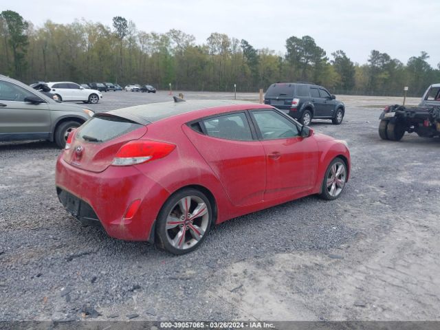 Photo 3 VIN: KMHTC6AD3DU085595 - HYUNDAI VELOSTER 