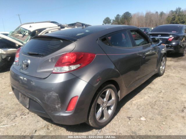 Photo 3 VIN: KMHTC6AD3DU093955 - HYUNDAI VELOSTER 