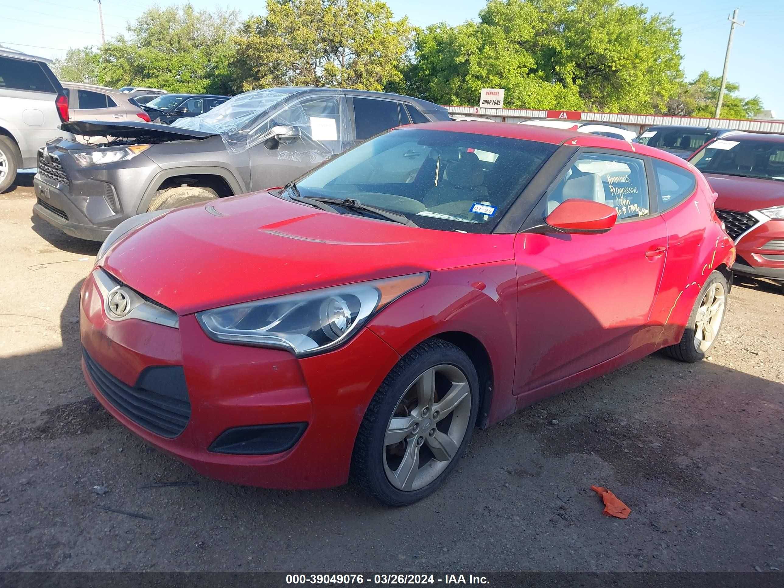 Photo 1 VIN: KMHTC6AD3DU121592 - HYUNDAI VELOSTER 