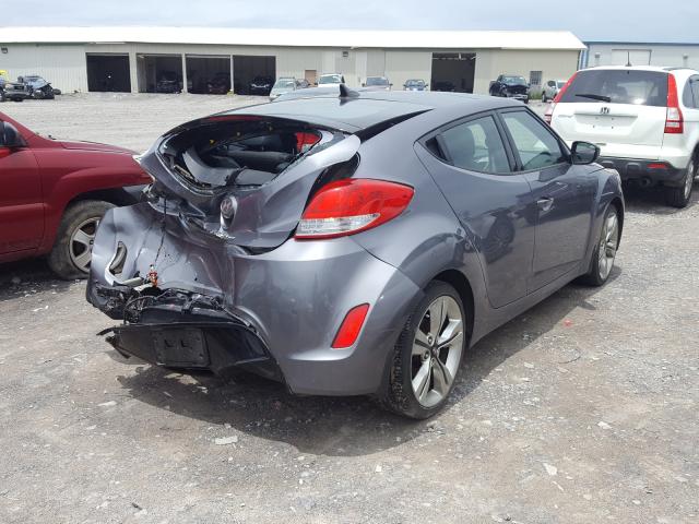 Photo 3 VIN: KMHTC6AD3DU124086 - HYUNDAI VELOSTER 