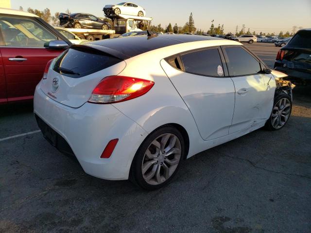 Photo 2 VIN: KMHTC6AD3DU133788 - HYUNDAI VELOSTER 