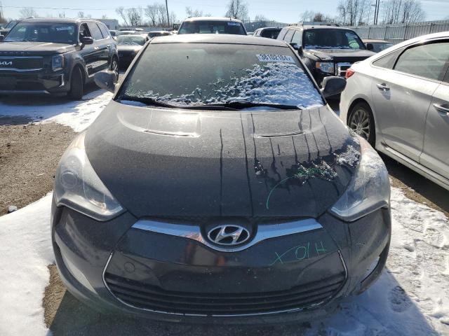 Photo 4 VIN: KMHTC6AD3DU136853 - HYUNDAI VELOSTER 