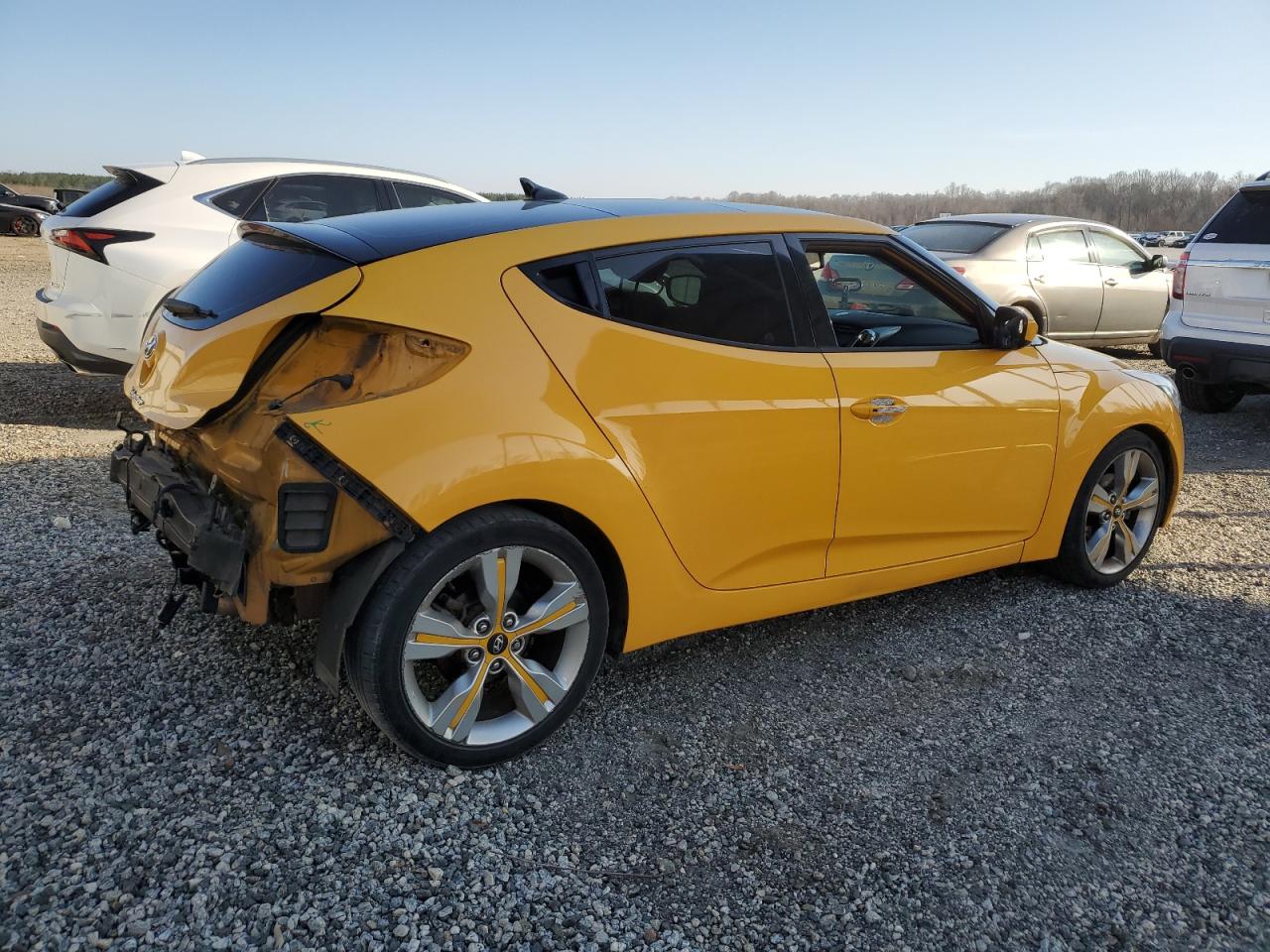 Photo 2 VIN: KMHTC6AD3DU143060 - HYUNDAI VELOSTER 