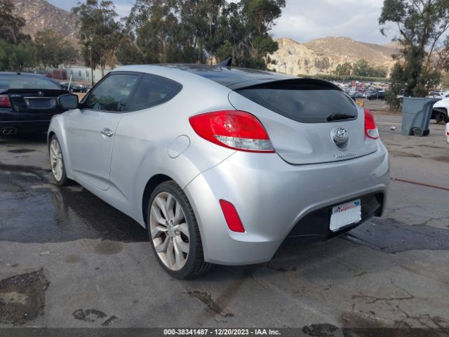 Photo 2 VIN: KMHTC6AD3DU143530 - HYUNDAI VELOSTER 