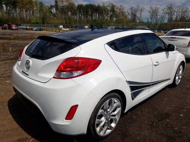 Photo 3 VIN: KMHTC6AD3DU151014 - HYUNDAI VELOSTER 