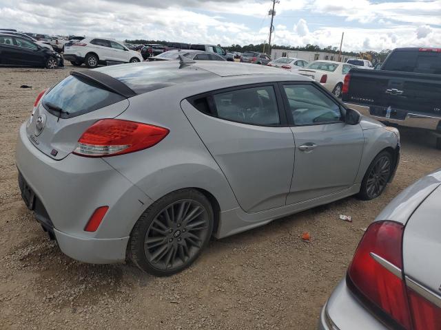 Photo 2 VIN: KMHTC6AD3DU160599 - HYUNDAI VELOSTER 