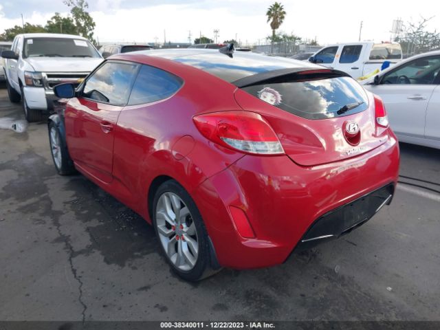 Photo 2 VIN: KMHTC6AD3DU166922 - HYUNDAI VELOSTER 