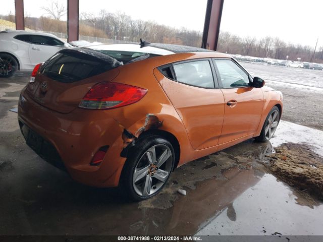 Photo 3 VIN: KMHTC6AD3DU171859 - HYUNDAI VELOSTER 