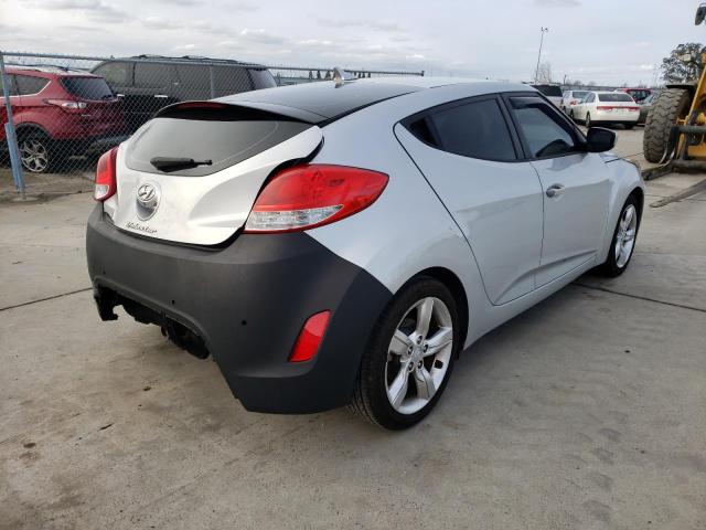 Photo 3 VIN: KMHTC6AD3EU186945 - HYUNDAI VELOSTER 