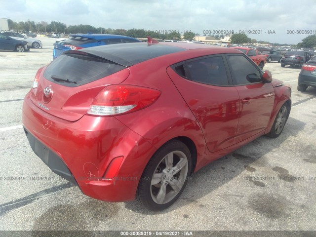 Photo 3 VIN: KMHTC6AD3EU206935 - HYUNDAI VELOSTER 