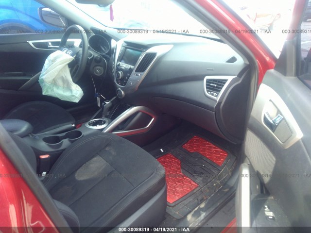 Photo 4 VIN: KMHTC6AD3EU206935 - HYUNDAI VELOSTER 