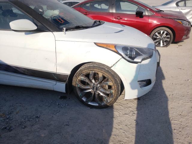 Photo 8 VIN: KMHTC6AD3EU212847 - HYUNDAI VELOSTER 