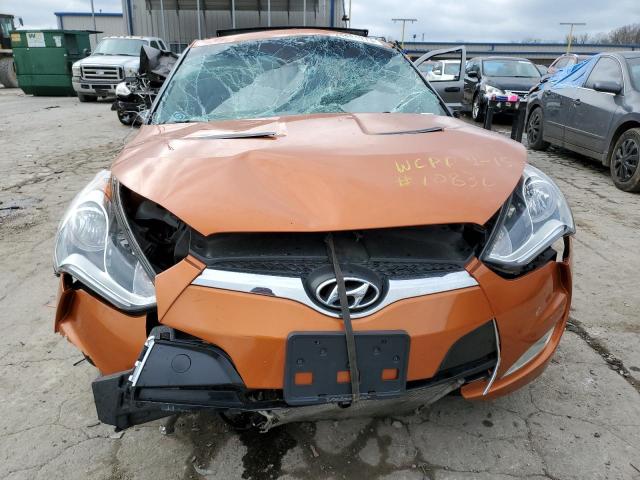 Photo 4 VIN: KMHTC6AD3FU225325 - HYUNDAI VELOSTER 