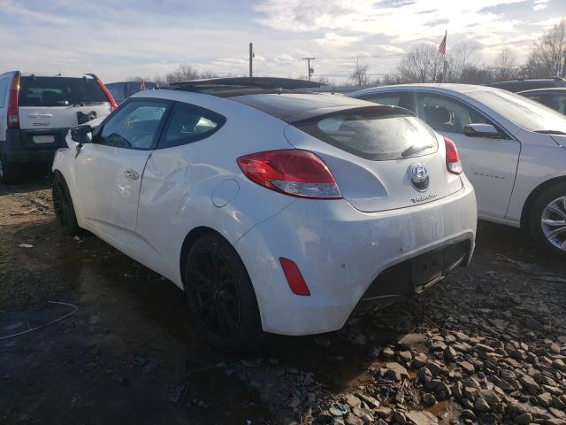 Photo 2 VIN: KMHTC6AD3GU267382 - HYUNDAI VELOSTER 