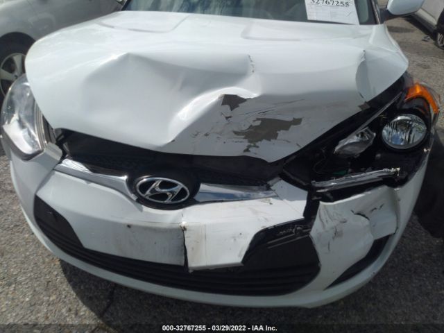 Photo 5 VIN: KMHTC6AD3GU270749 - HYUNDAI VELOSTER 