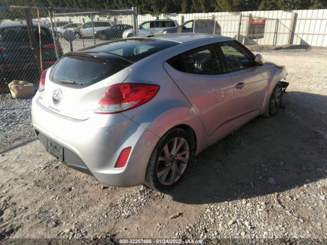 Photo 3 VIN: KMHTC6AD3GU277118 - HYUNDAI VELOSTER 