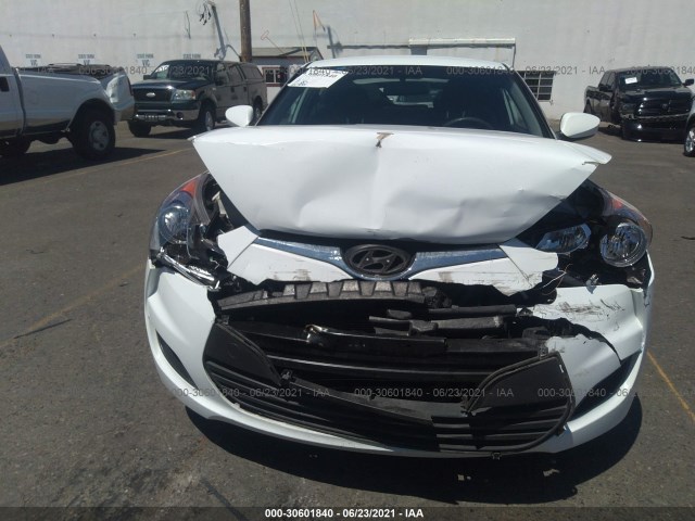 Photo 5 VIN: KMHTC6AD3GU288264 - HYUNDAI VELOSTER 