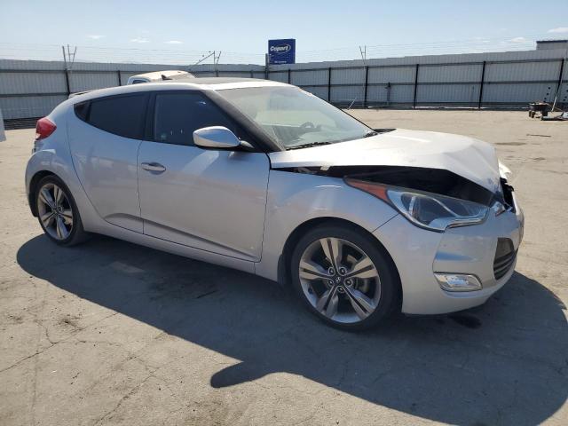 Photo 3 VIN: KMHTC6AD3GU289284 - HYUNDAI VELOSTER 