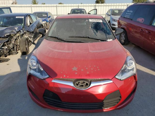 Photo 4 VIN: KMHTC6AD3GU303443 - HYUNDAI VELOSTER 