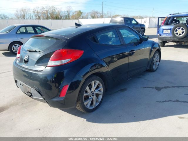 Photo 3 VIN: KMHTC6AD3HU304982 - HYUNDAI VELOSTER 