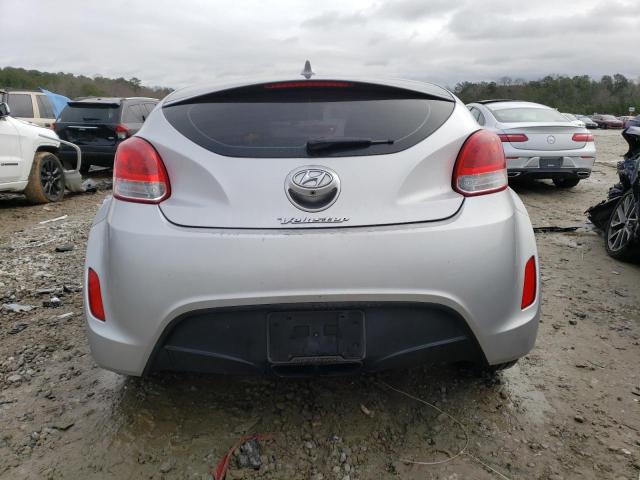 Photo 5 VIN: KMHTC6AD3HU305808 - HYUNDAI VELOSTER 