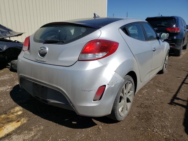 Photo 3 VIN: KMHTC6AD3HU311687 - HYUNDAI VELOSTER 