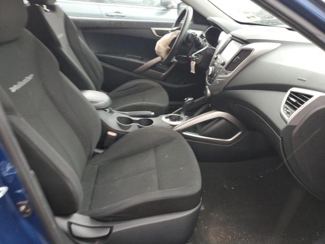 Photo 4 VIN: KMHTC6AD3HU311785 - HYUNDAI VELOSTER 