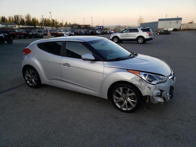 Photo 3 VIN: KMHTC6AD3HU315268 - HYUNDAI VELOSTER 