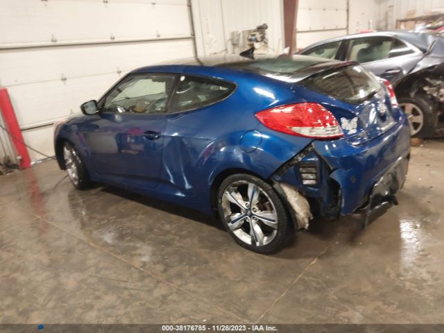 Photo 2 VIN: KMHTC6AD3HU323032 - HYUNDAI VELOSTER 