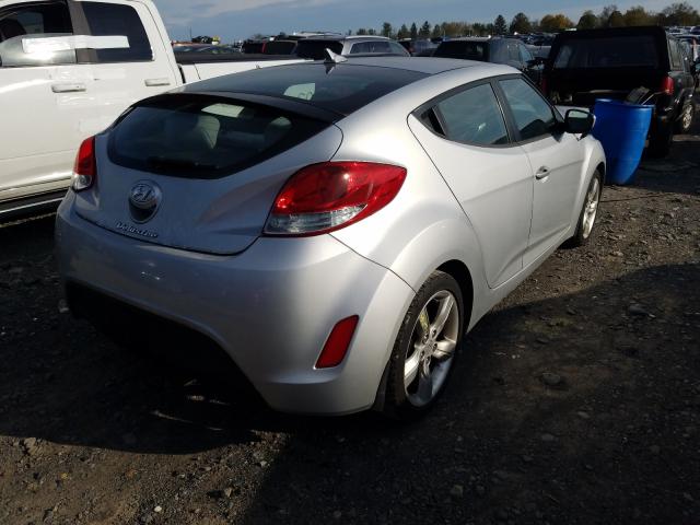 Photo 3 VIN: KMHTC6AD4CU020561 - HYUNDAI VELOSTER 