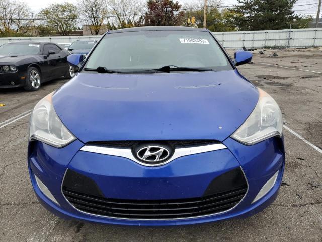 Photo 4 VIN: KMHTC6AD4CU023217 - HYUNDAI VELOSTER 