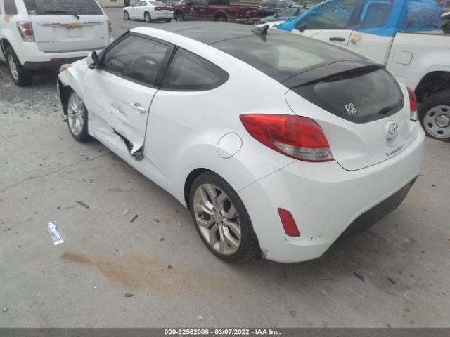 Photo 2 VIN: KMHTC6AD4CU029728 - HYUNDAI VELOSTER 