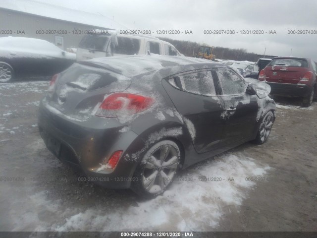 Photo 3 VIN: KMHTC6AD4CU031107 - HYUNDAI VELOSTER 