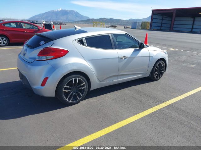 Photo 3 VIN: KMHTC6AD4CU036789 - HYUNDAI VELOSTER 