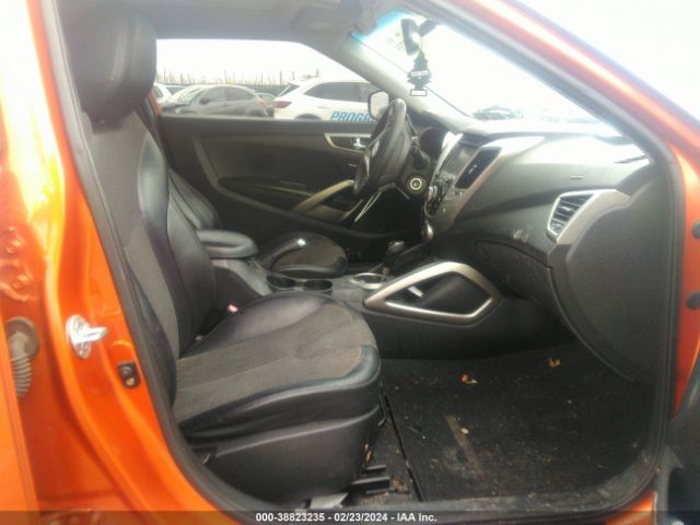 Photo 4 VIN: KMHTC6AD4CU044360 - HYUNDAI VELOSTER 