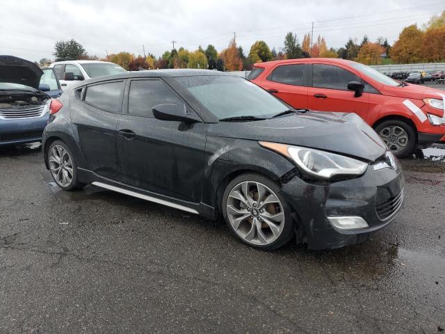 Photo 3 VIN: KMHTC6AD4CU049381 - HYUNDAI VELOSTER 