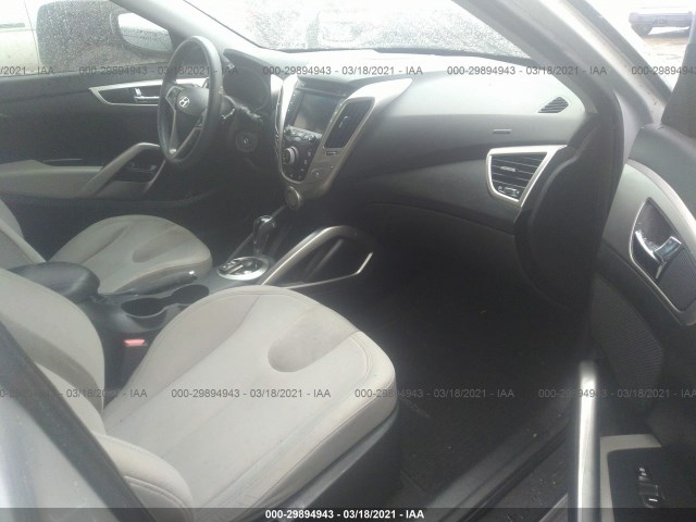 Photo 4 VIN: KMHTC6AD4CU049901 - HYUNDAI VELOSTER 