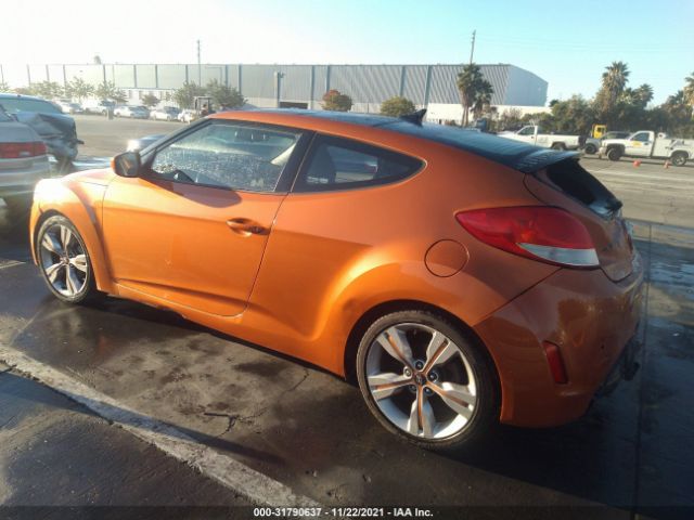 Photo 2 VIN: KMHTC6AD4CU054273 - HYUNDAI VELOSTER 