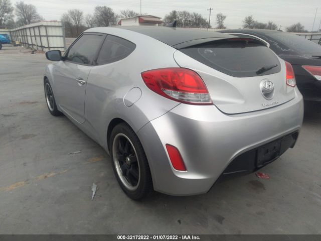 Photo 2 VIN: KMHTC6AD4CU055679 - HYUNDAI VELOSTER 